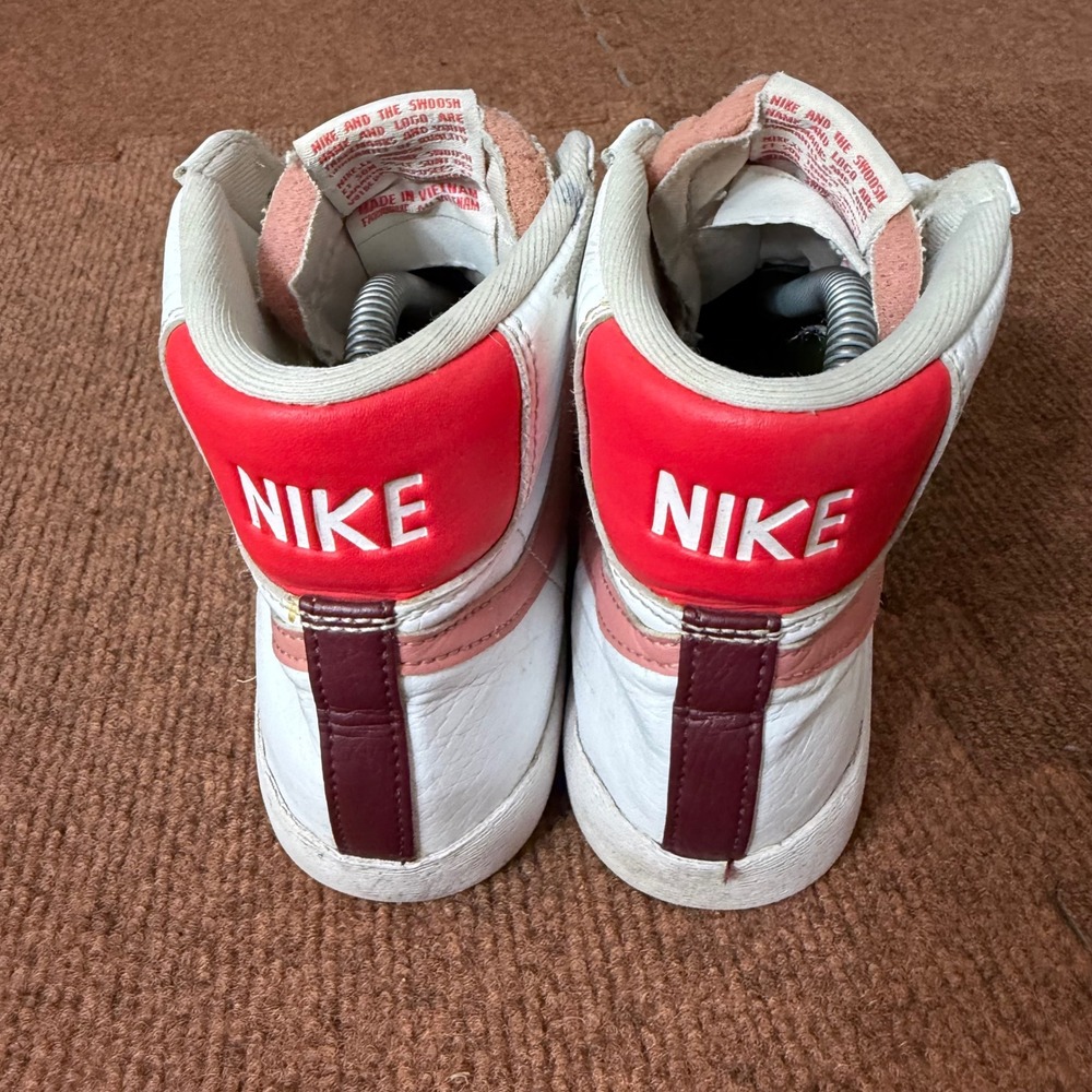 Nike Blazer Mid 77 White Pink Burgundy High Top Sneakers DQ4126-100 Womens 9 B- - Picture 2 of 11